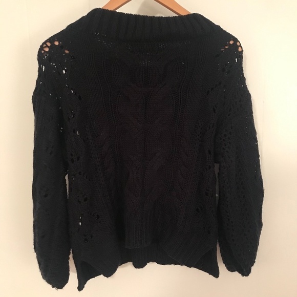 Ebby and I cropped chunky cable knit sweater S - Picture 4 of 8
